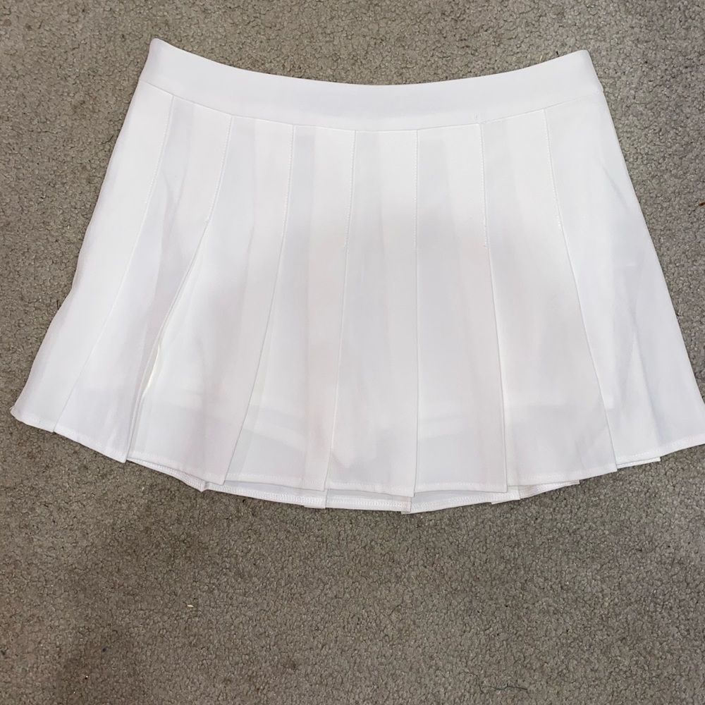 white tennis skirt